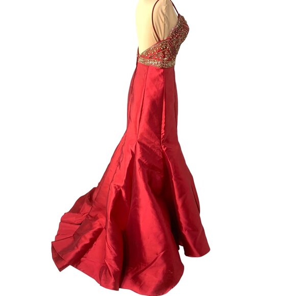 Elegant Beaded Red Satin Mermaid Larissa Gown Spaghetti Straps Flared Hem Size 6 - Picture 10 of 15
